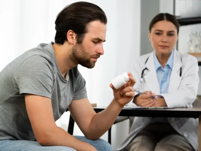 Can Chronic Pain Be Treated Without Painkillers? Integrative Solutions Explained