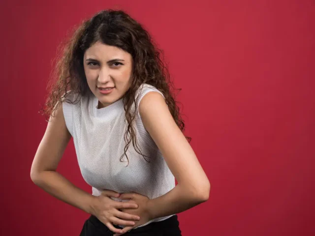 Candida and Leaky Gut : Causes, Symptoms & Treatment