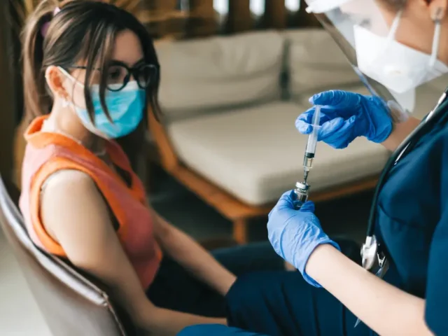 How Functional Medicine Helps Treat Long COVID Symptoms