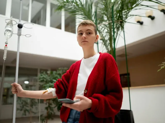 Myers’ Cocktail IV Therapy : Benefits for Immunity, Energy & Recovery