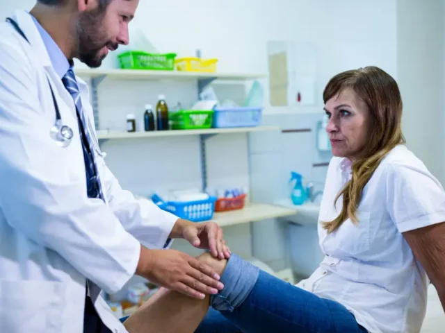 Non-Surgical Chronic Pain Treatments: Safe Alternatives to Painkillers