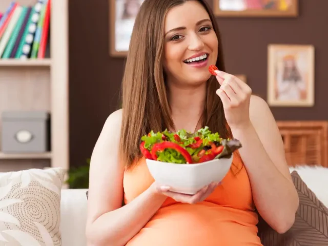 Nutrition and Lifestyle Changes That Improve Fertility