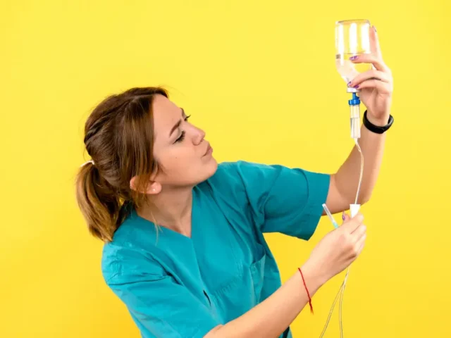 Top Benefits of IV Vitamin Therapy for Energy, Immunity & Anti-Aging