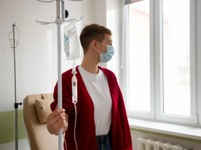 Who Should Consider Immune Support IV Therapy? Signs Your Body Needs It