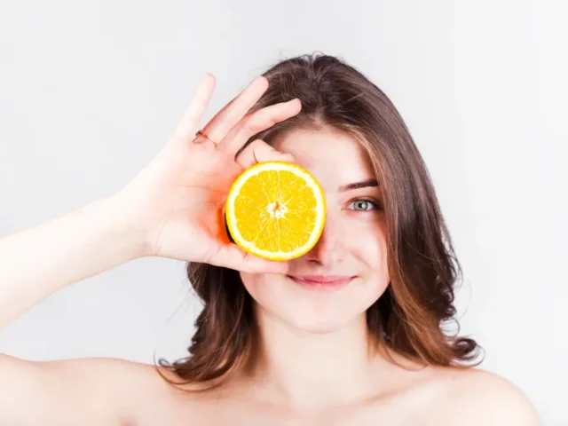 Zinc and Vitamin C: The Power Duo for Glowing Skin